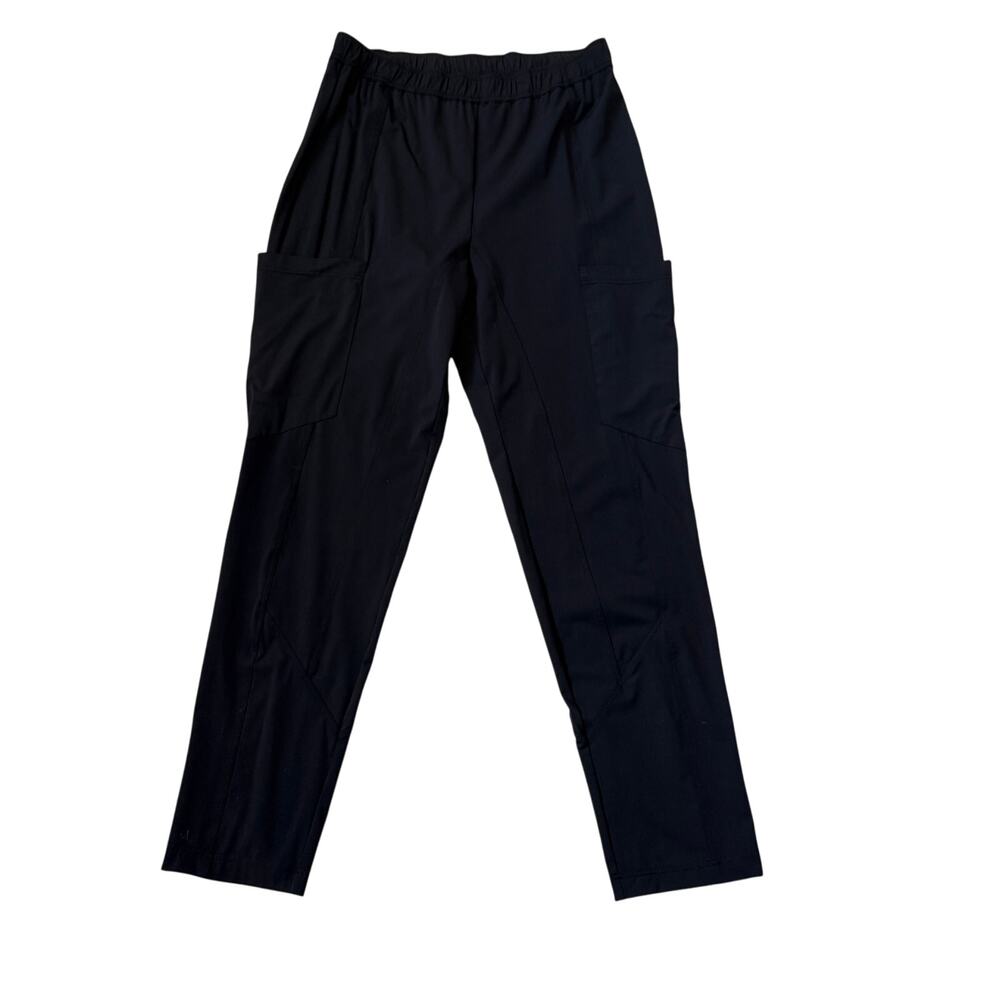 Women’s Black Ankle-Length Cargo Pants
